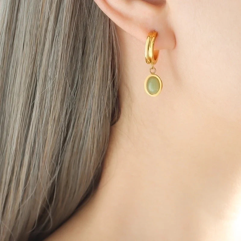 Elegant Oval